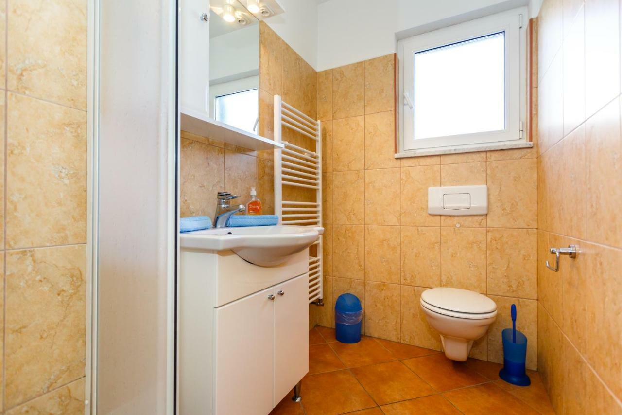 Apartment Anton Krk Town